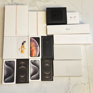 Apple Mixed Device Box Collection in White, Black and Rose Gold Accents